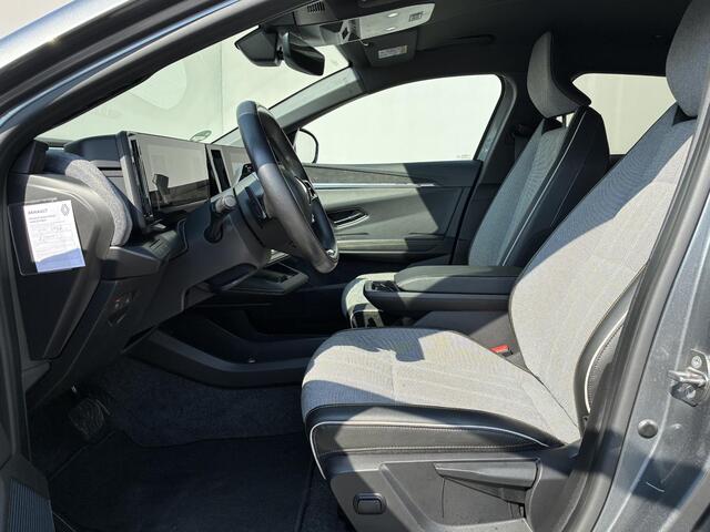 Renault MEGANE E-Tech EV60 Optimum Charge Techno / SOH 94,64% / Navigatie / Stoel-/Stuurverwarming / Cruise Control / Climate Control / Achteruitrijcamera /