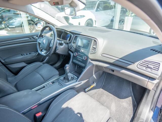 Renault MEGANE Estate 1.3 TCe Limited | NAP | Cruise | Keyless