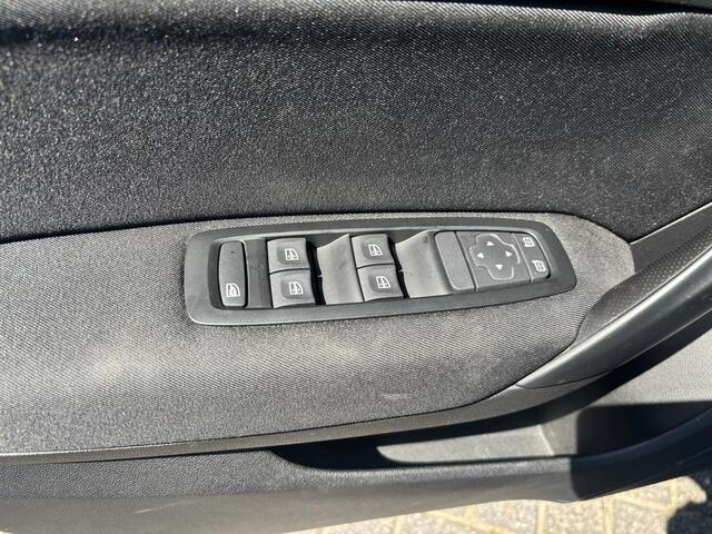 Renault MEGANE Estate 1.3 TCe Limited