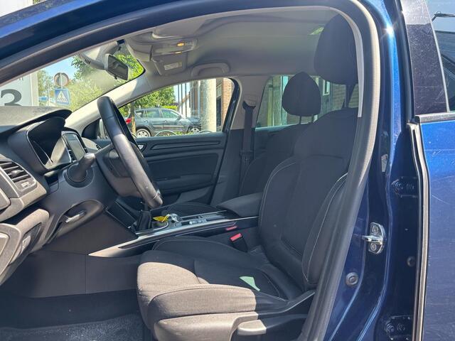 Renault MEGANE Estate 1.3 TCe Limited