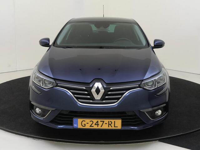 Renault MEGANE 1.3 TCe Bose | airco automatisch | Apple Carplay/Android Auto | cruise control | lederen/stof bekleding | lichtmetalen velgen 17" | navigatiesysteem full map |