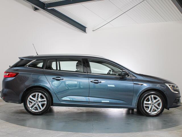 Renault MEGANE Estate 1.3 TCe Limited Trekhaak, Navigatie, Cruise Control, Bluetooth