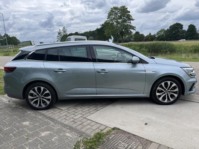 Renault MEGANE Estate 1.6 E-Tech Plug-In Hybrid 160PK intens