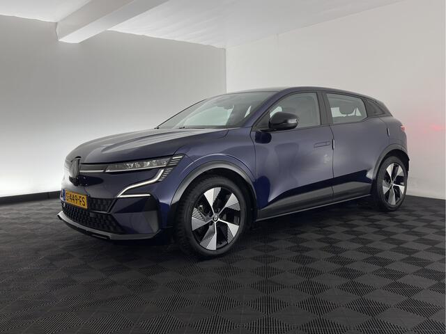 Renault MEGANE E-Tech EV60 Optimum Charge Evolution [3-Fase-11kW] {SoH-91%} (INCL-BTW) Aut. *FULL-LED | CAMERA | LANE-ASSIST | KEYLESS | NAVI-FULLMAP | CARPLAY | COMFORTSEATS | DIGI-COCKPIT | ECC | PDC | 18"ALU*