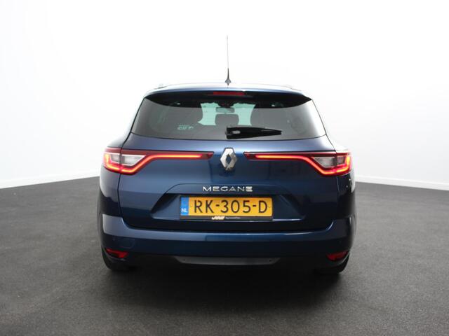 Renault MEGANE Estate 1.2 TCe Limited Climate control Cruise control Led Lichtmetalen velgen Navigatie Parkeersensoren achter