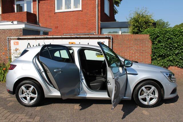 Renault MEGANE TCe 101 pk Limited