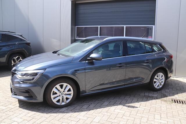 Renault MEGANE Estate 1.6 E-Tech Plug-In Hybrid 160 Zen, Stoel & Stuurverwarmd, Parkeerhulp, Cruise