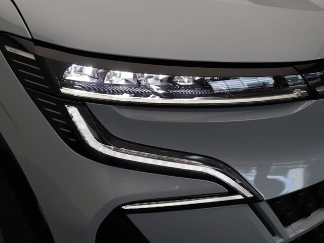 Renault MEGANE E-Tech comfort range techno 60 kWh | Active driver assist | 360 graden camera | Blind spot warning | All season banden |