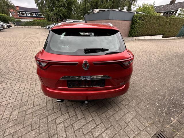 Renault MEGANE Estate 1.2 TCe Limited