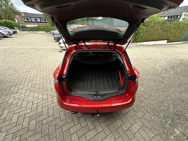 Renault MEGANE Estate 1.2 TCe Limited