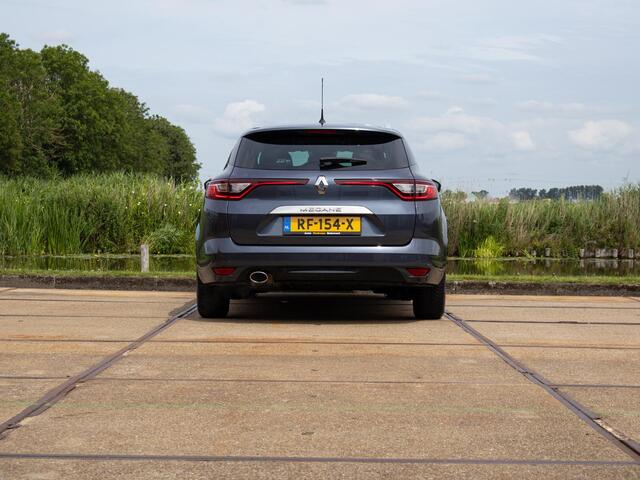 Renault MEGANE Estate 1.2 TCe Série Signature Exclusiv Leder Stuur/ Stoelverwarming LED
