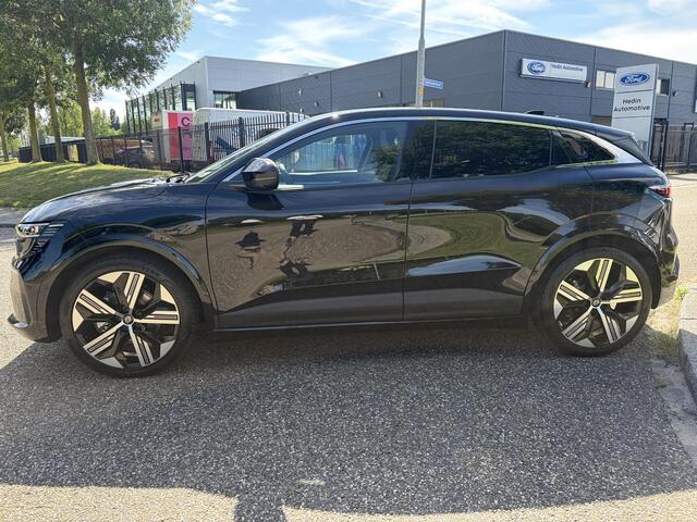 Renault MEGANE E-Tech comfort range Business Edition 60 kWh Automaat |CLIMA | CARPLAY | ANDROID AUTO| PDC | CAMERA'S | ADAPT CRUISE