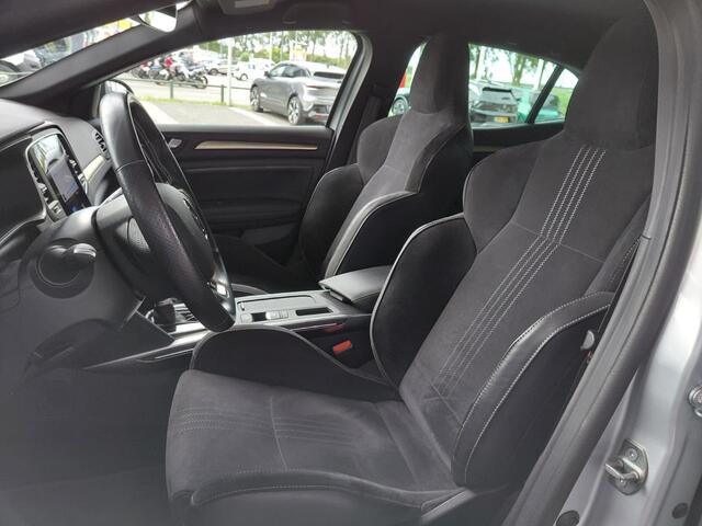 Renault MEGANE Estate 1.6 E-Tech Plug-In Hybrid 160 E-Tech Engineered | AUTOMAAT