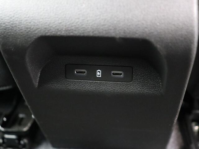 Renault MEGANE E-Tech EV60 Optimum Charge Evolution ER | 96,4 % accu score | Stoel- en stuurwielverwarming | Trekhaak | Lichtmetalen velgen |