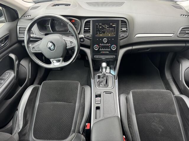 Renault MEGANE Estate 1.3 TCe Intens | Trekhaak | Stoelverwarming | Navigatie | Climate Control |