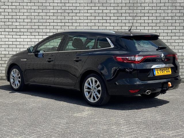 Renault MEGANE Estate 1.3 TCe Intens | Trekhaak | Stoelverwarming | Navigatie | Climate Control |