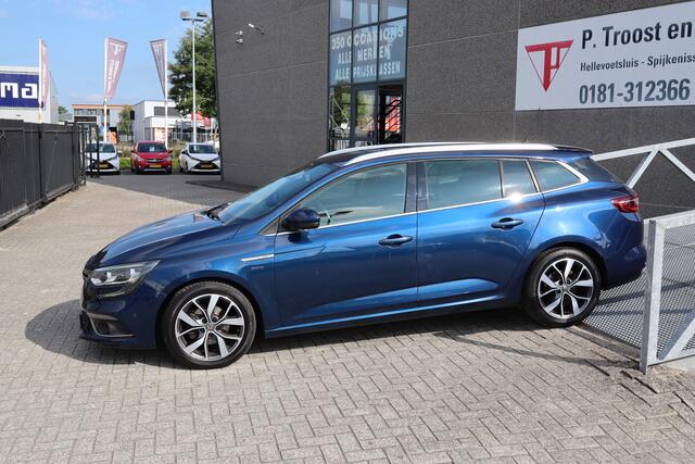 Renault MEGANE Estate 1.2 TCe Bose Trekhaak/Achteruitrijcamera/Parkeersensoren rondom/Park assist/Cruise control/Climate control/NavigatieBluetooth/17'' Lichtmetalen velgen.