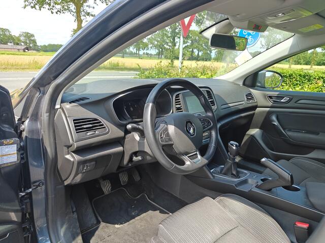 Renault MEGANE Estate 1.5 dCi Eco2 Zen CLIMA/NAVI BJ 2017