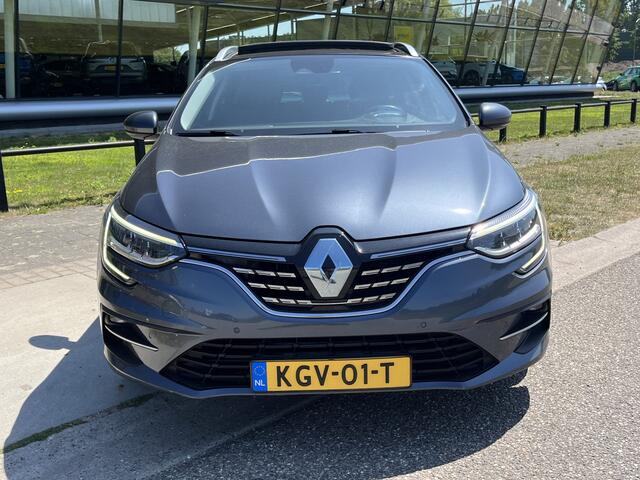 Renault MEGANE Estate 1.3 TCe Intens 140PK / Automaat / Camera / Open dak / Stoelverw.+Stuurverw. LMV /