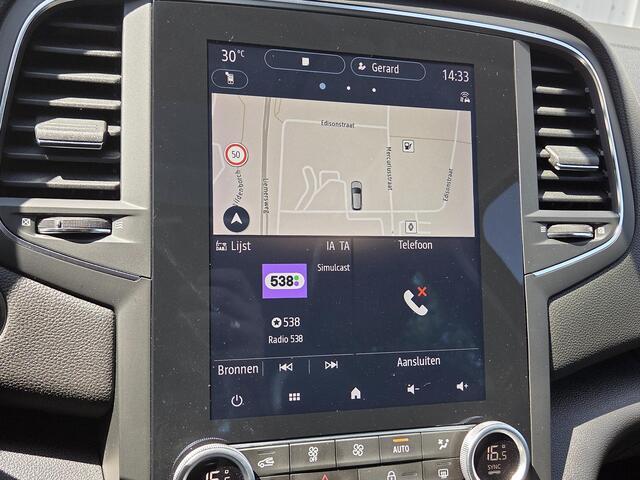 Renault MEGANE Estate 1.3 TCe Intens / Schuif-Kantel Dak / Trekhaak / Head Up Display / Achteruitrijcamera / Sensoren / Apple Carplay / Android Auto /