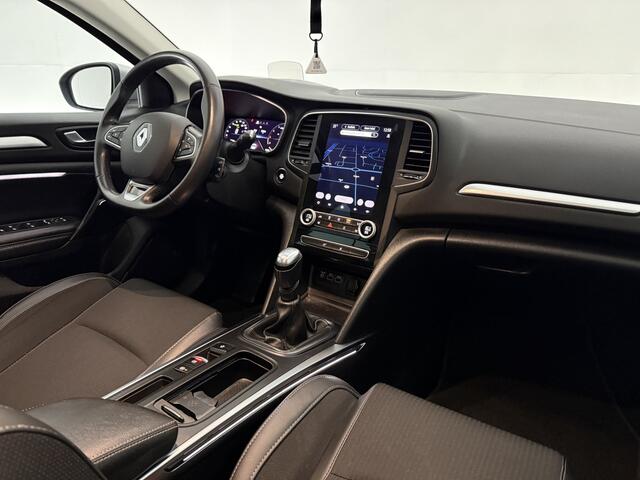 Renault MEGANE 1.3 TCe Business Edition One | Camera | HuD | Virtual | Bose | Sfeer | Trekhaak | Carplay | Cruise