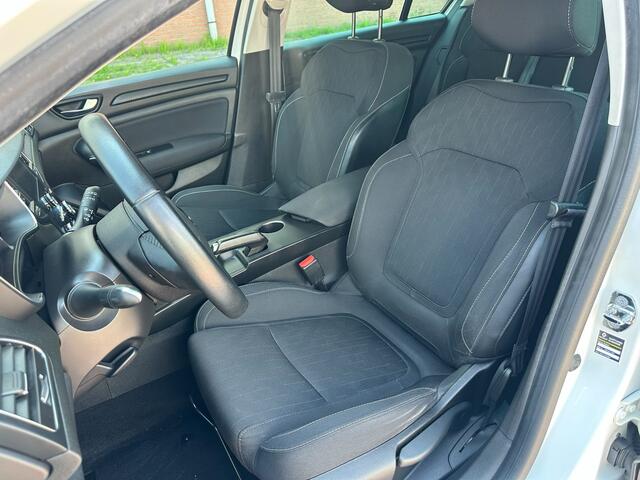Renault MEGANE Estate 1.3 TCe Limited Climate C, Cruise C, Navigatie, Camera!!!!