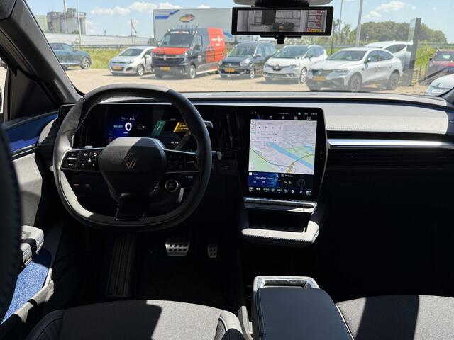 Renault MEGANE E-Tech comfort range esprit alpine 60 kWh | Demo | Pack Driving & Sound | Elektrische stoelen | Stoel & stuur verwarming | 360 graden camera | All Season |