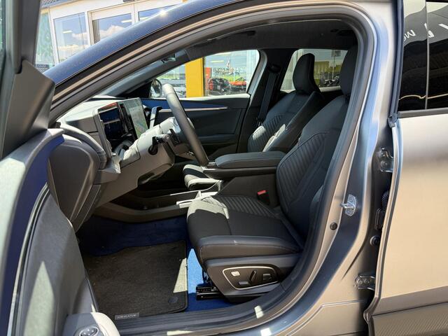 Renault MEGANE E-Tech comfort range esprit alpine 60 kWh | Demo | Pack Driving & Sound | Elektrische stoelen | Stoel & stuur verwarming | 360 graden camera | All Season |