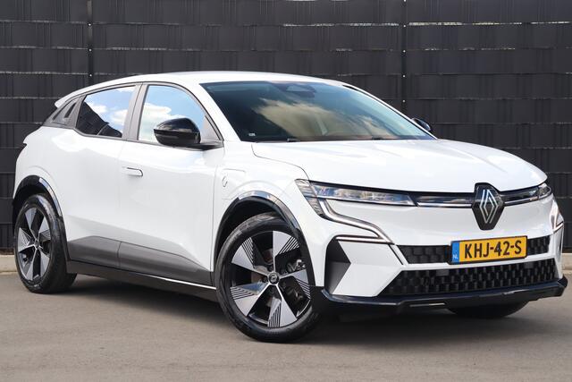 Renault MEGANE E-Tech EV40 Equilibre EV | Carplay | Camera | Airco | Cruise Control