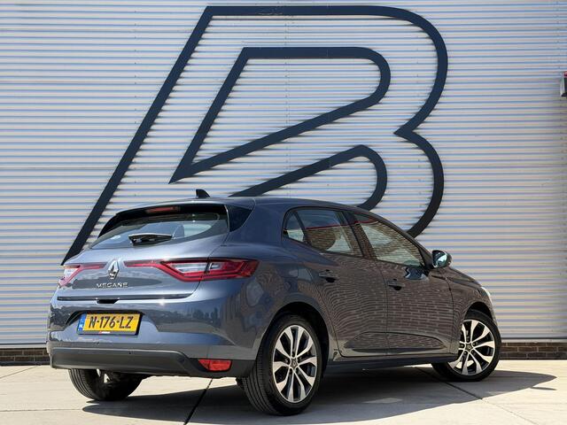 Renault MEGANE 1.2 TCe Limited 2e Eigenaar|Carplay|D-riem vv in 2024|PDC|Clima|Cruise|APK tot 01-2027