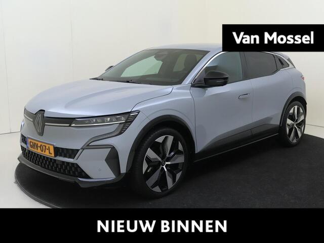 Renault MEGANE E-Tech comfort range techno 60 kWh | Automaat | Climate Control | Parkeersensoren Voor + Achter | 360 Camera | Navigatie | Verwamd Stuurwiel