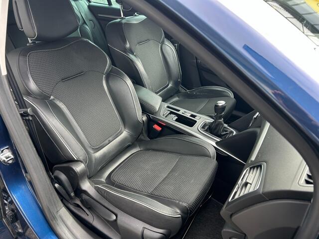 Renault MEGANE 1.3 TCE BOSE ESTATE