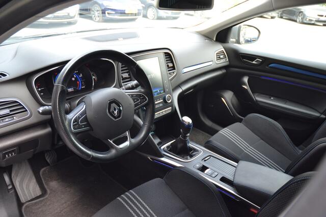 Renault MEGANE Estate 1.2 TCe GT-Line NAP | Trekhaak | Achteruitrijcamera | Navigatie