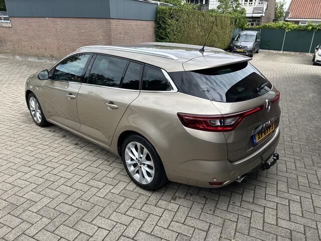 Renault MEGANE Estate 1.2 TCe INTENS EDC TREKHAAK