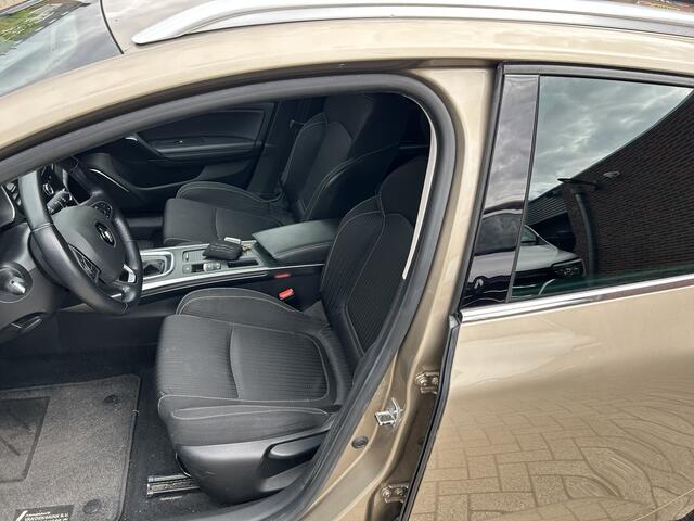 Renault MEGANE Estate 1.2 TCe INTENS EDC TREKHAAK