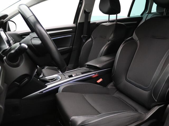 Renault MEGANE Estate 140pk TCe Techno Apple Carplay/Android Auto | Trekhaak afneembaar.