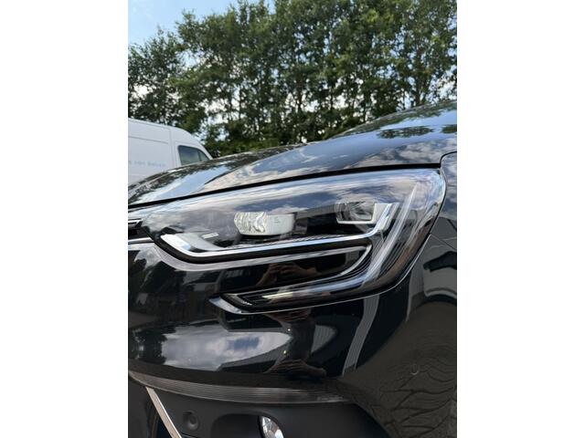 Renault MEGANE Estate 1.3 Bose Head-up Display