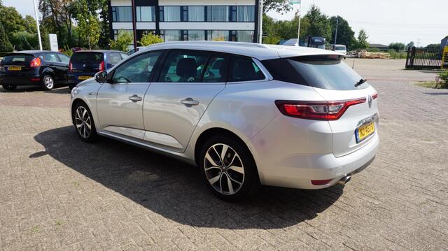 Renault MEGANE Estate 1.2 TCe Bose