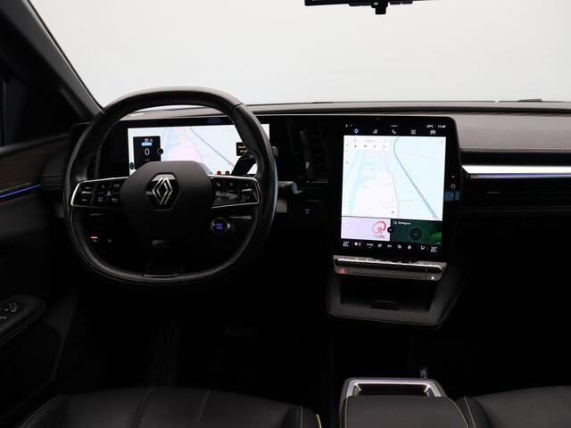 Renault MEGANE E-Tech EV60 Optimum Charge Iconic | Harman Kardon premium audio | Massagestoelen | 360 graden camera | Voorstoelen verwarmd en elektrisch verstelbaar |