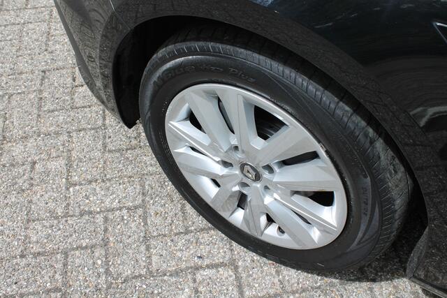 Renault MEGANE Estate 1.3 TCe 140 Zen | navigatie | climate control | parkeersensoren achter