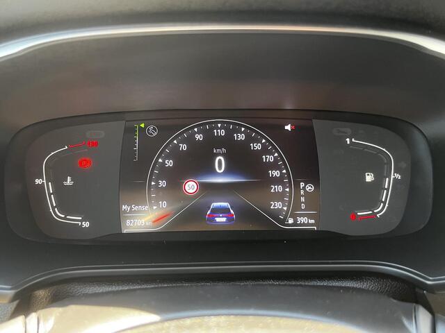 Renault MEGANE Estate 1.3 TCe Intens | Trekhaak | Navigatie |
