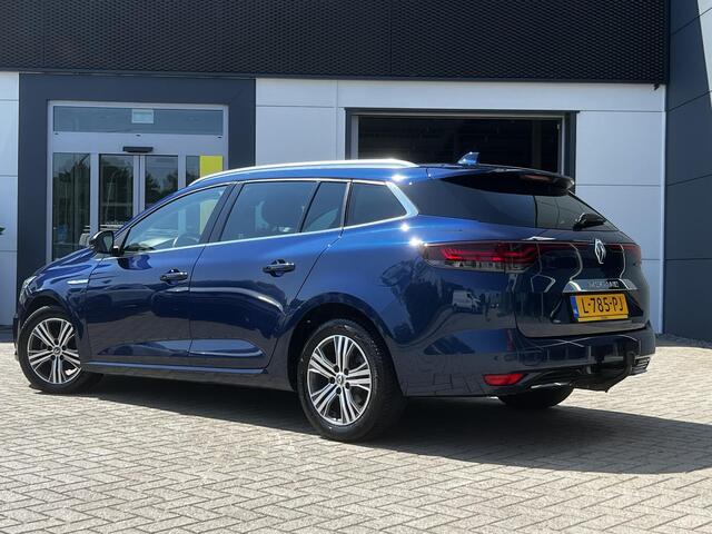 Renault MEGANE Estate 1.3 TCe Intens | Trekhaak | Navigatie |
