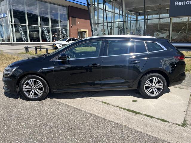 Renault MEGANE Estate 1.3 TCe 141PK Intens / Automaat / Parkeerhulp V+A / Cruise / LMV