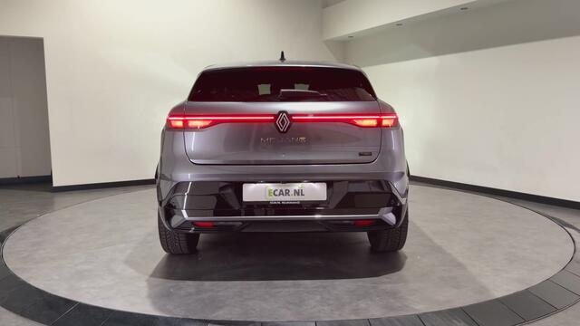 Renault MEGANE E-Tech EV40 Boost Charge Equilibre | Airco | LED koplampen | apple carplay | ACC