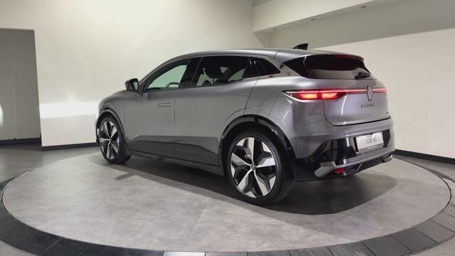 Renault MEGANE E-Tech EV40 Boost Charge Equilibre | Airco | LED koplampen | apple carplay | ACC
