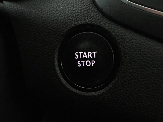 Renault MEGANE Estate 1.2 TCe Limited Automaat Navigatie | Climate Control | Stoelverwarming | Trekhaak | Parkeersensor | Cruise Control | DAB+ | Bluetooth