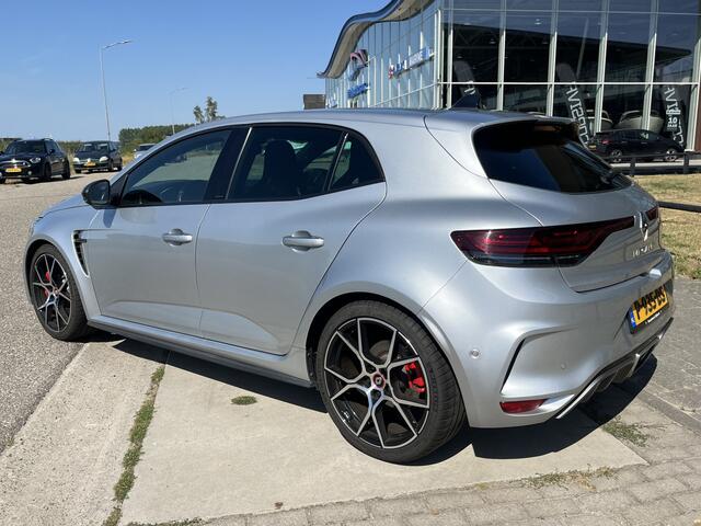 Renault MEGANE 1.8 TCe 300PK RS Trophy / 4Control / Camera / Recaro Stoelen / Bose / Parkeerhulp V+A /