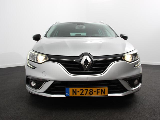 Renault MEGANE Estate 1.3 TCe 140pk Automaat Limited Navigatie Climate Control Cruise Control Lichtmetalen velgen Parkeer sensoren