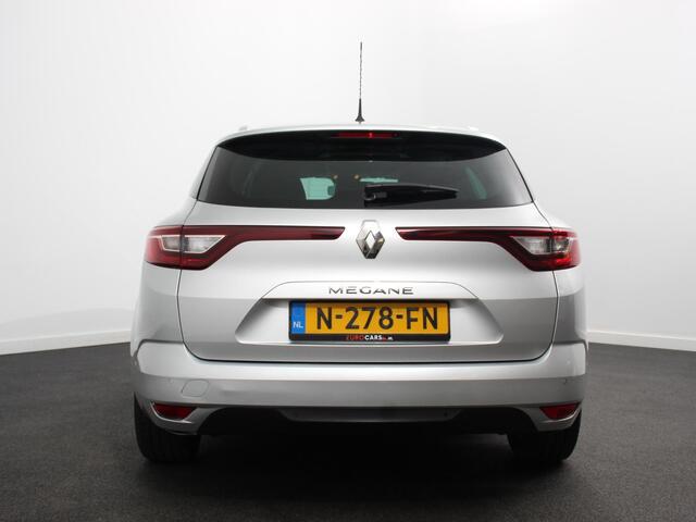 Renault MEGANE Estate 1.3 TCe 140pk Automaat Limited Navigatie Climate Control Cruise Control Lichtmetalen velgen Parkeer sensoren