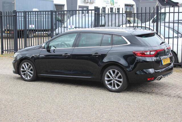 Renault MEGANE Estate 1.2 TCe Bose